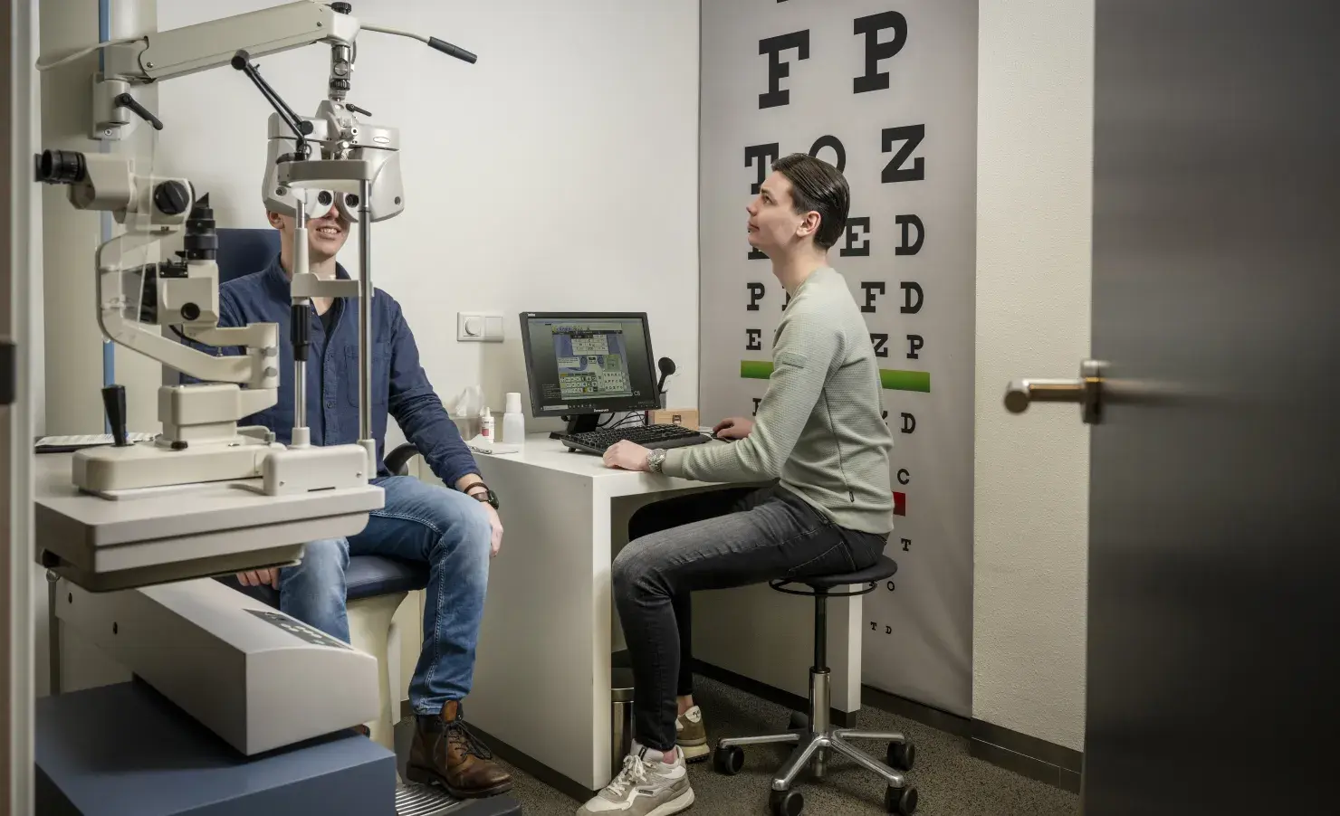 Contactlensspecialist-post HBO
