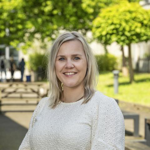 Vrouw in park
