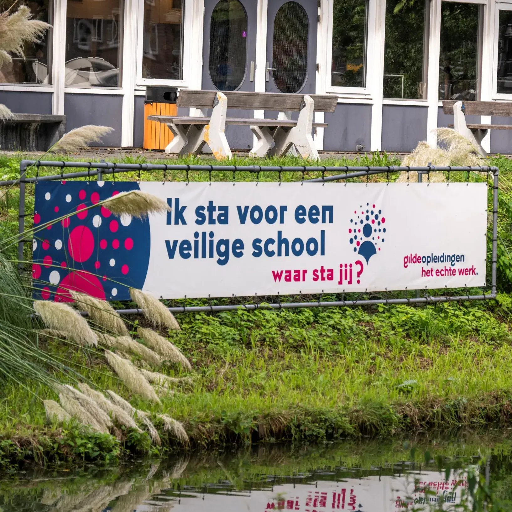 Veilige school banner