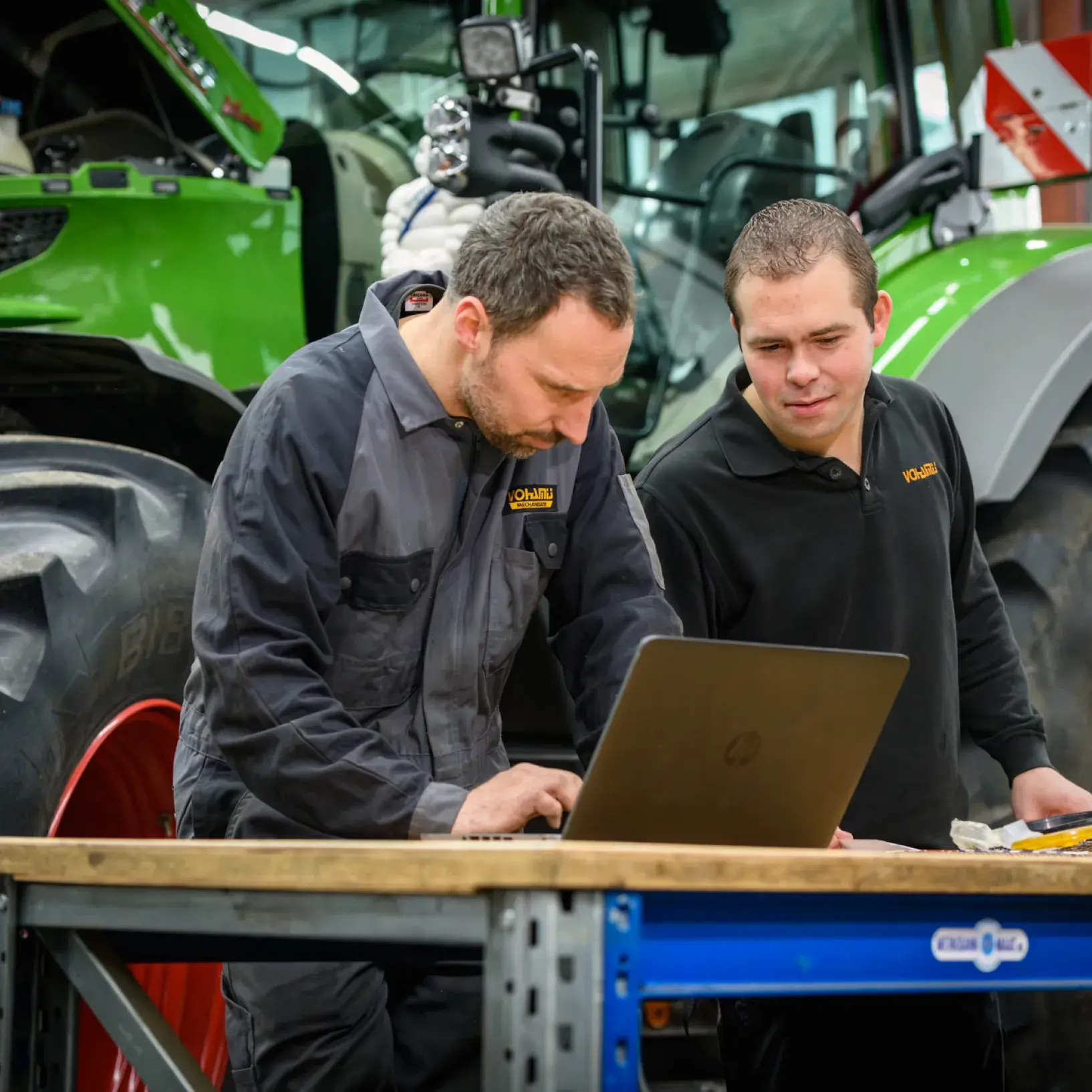 Technische tekeningen bekijken op laptop