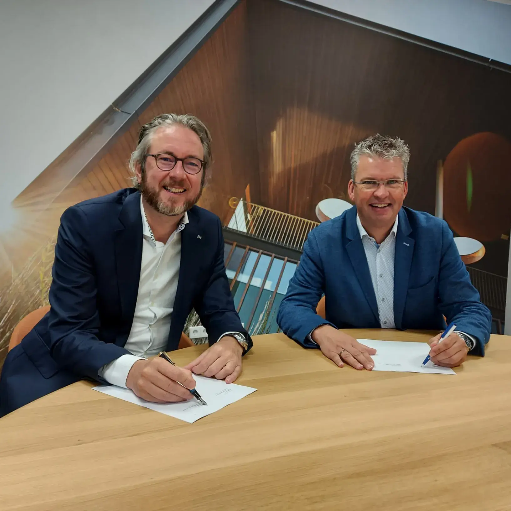 Peter Thuis En Marc Van Ooijen